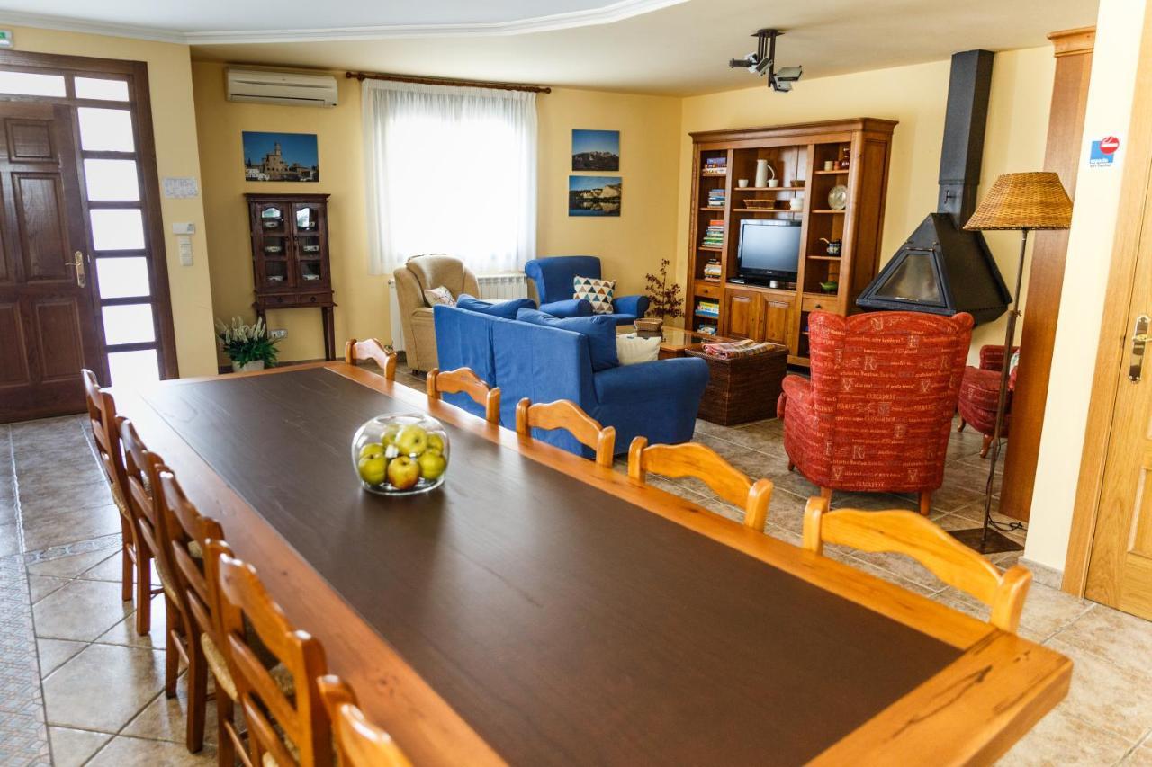 Casa Rural La Pinta- Sendaviva Y Bardenas Villafranca 外观 照片